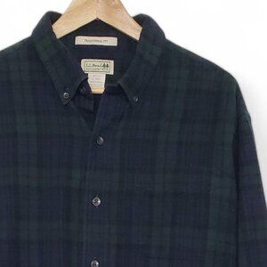 L.L. Bean Scotch Plaid Flannel Shirt Men's Campfire Work Button Up Woodsy L Reg